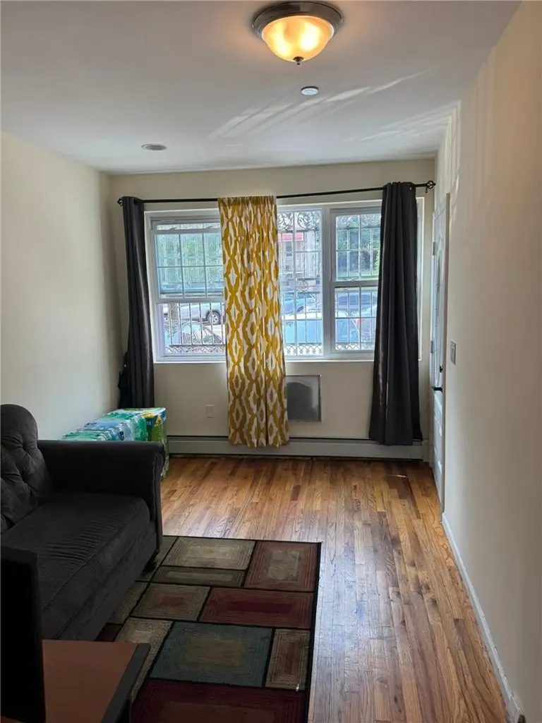 1107 Adee Avenue Bronx NY 10469