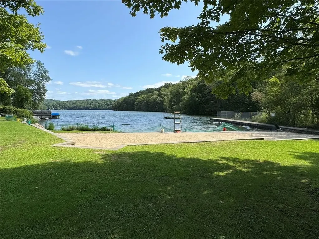 5 Summit Road Mahopac NY 10541