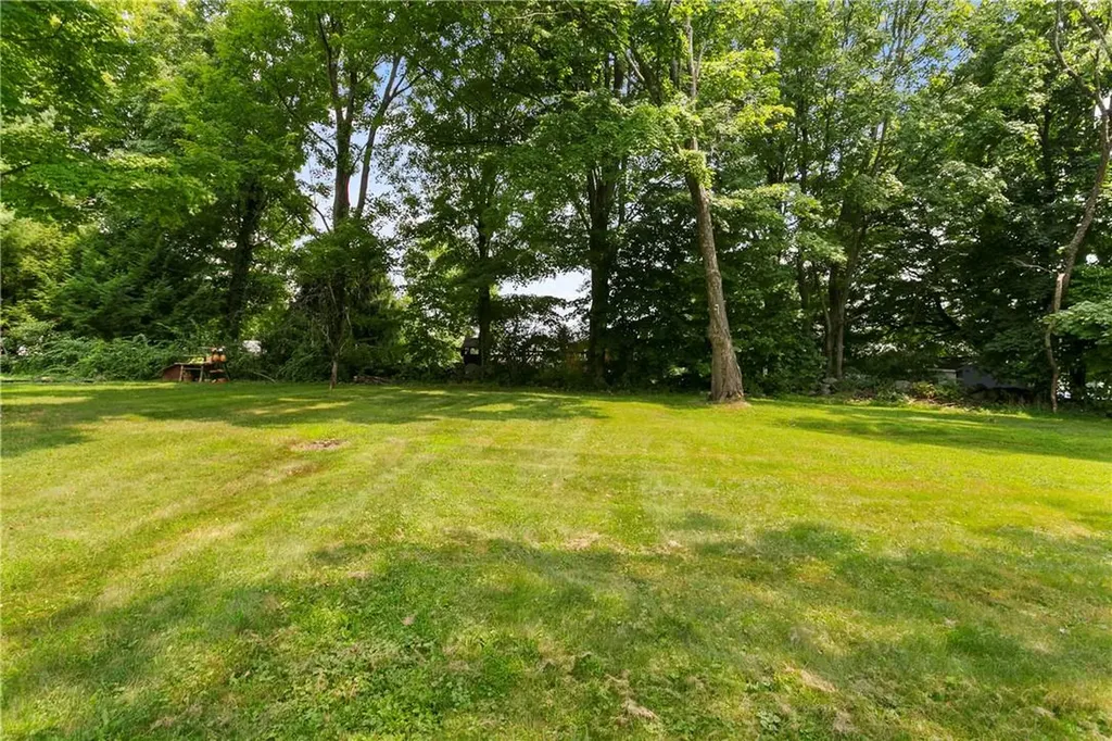 5 Summit Road Mahopac NY 10541