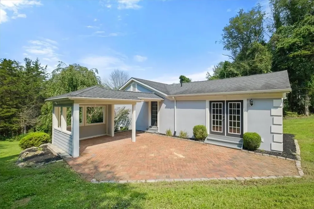 184 Beach Road Poughquag NY 12570