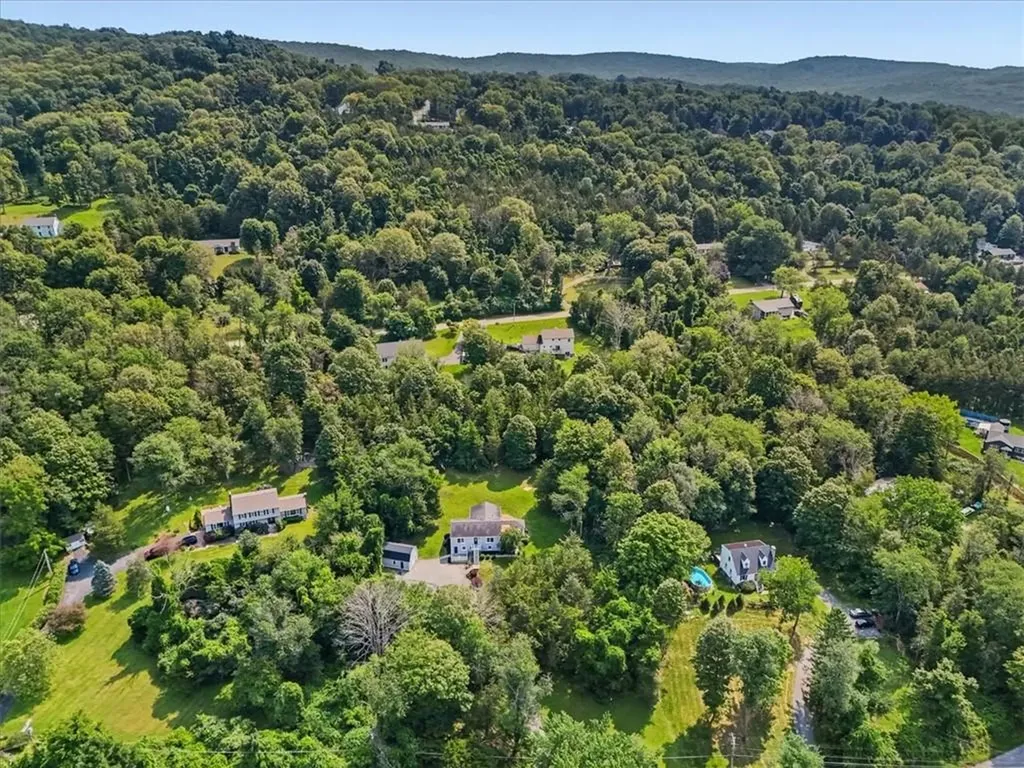 184 Beach Road Poughquag NY 12570