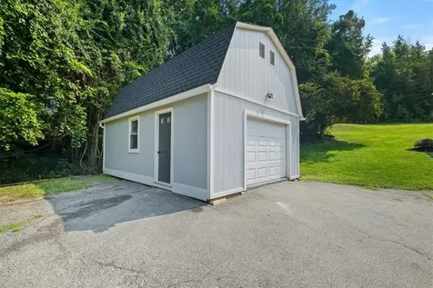 184 Beach Road Poughquag NY 12570