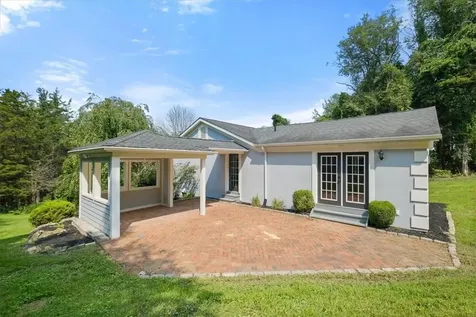 184 Beach Road Poughquag NY 12570