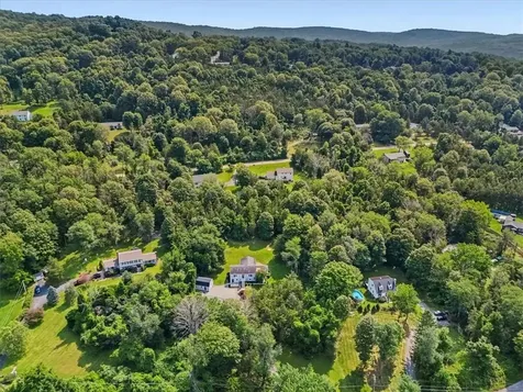 184 Beach Road Poughquag NY 12570