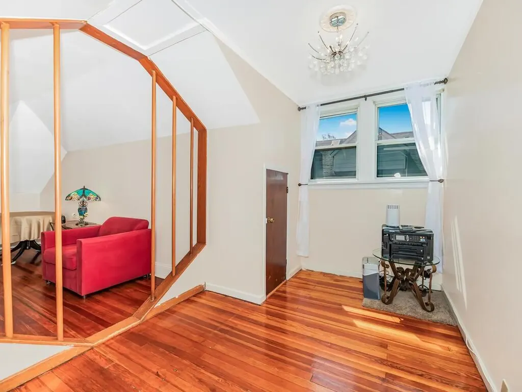 3220 Mickle Avenue Bronx NY 10469