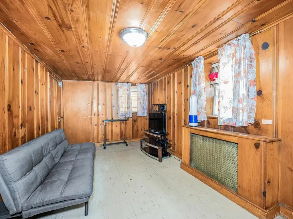 3220 Mickle Avenue Bronx NY 10469