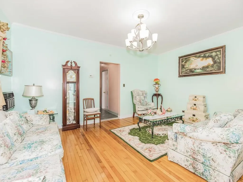 3220 Mickle Avenue Bronx NY 10469