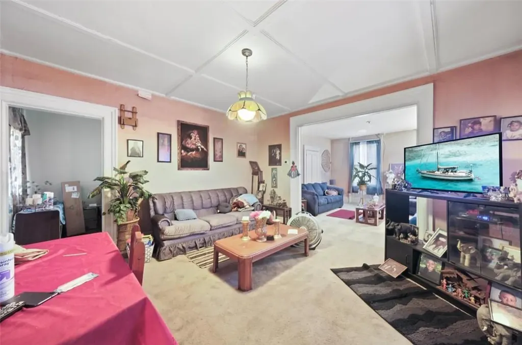 83 Montgomery Street Poughkeepsie NY 12601