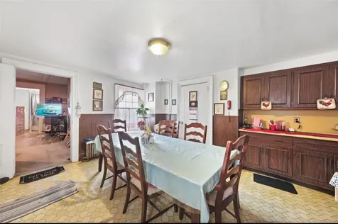 83 Montgomery Street Poughkeepsie NY 12601