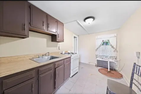 83 Montgomery Street Poughkeepsie NY 12601