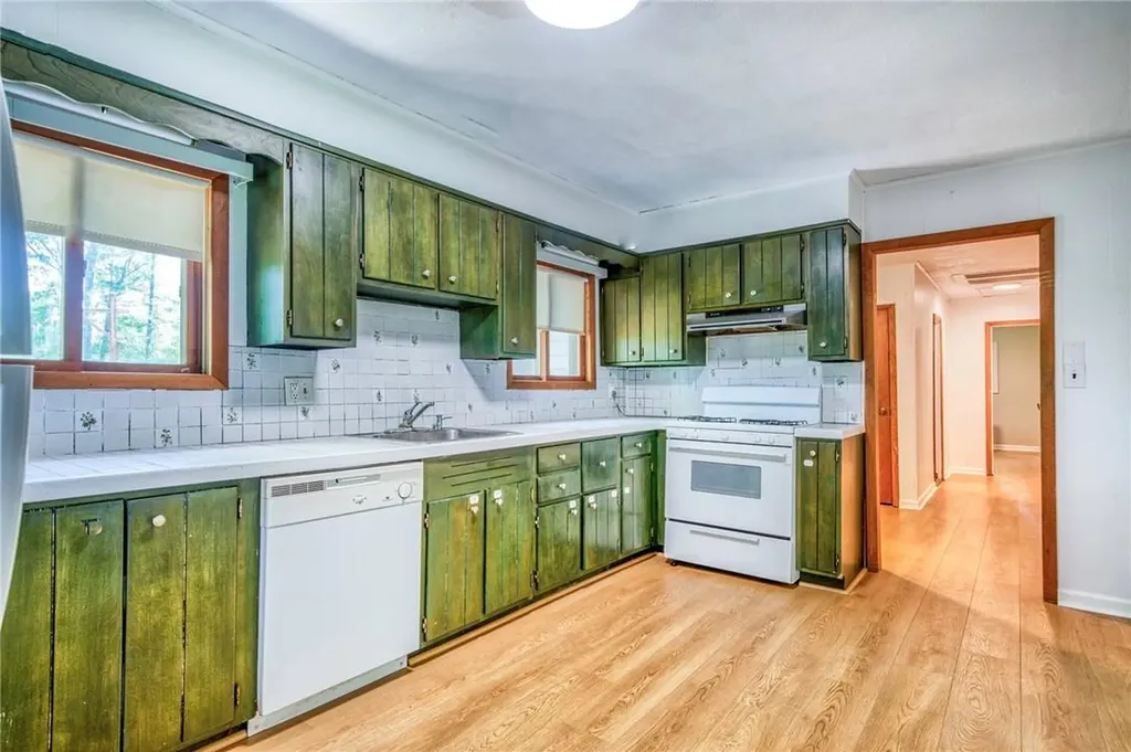 15 Cook Lane Gardiner NY 12525