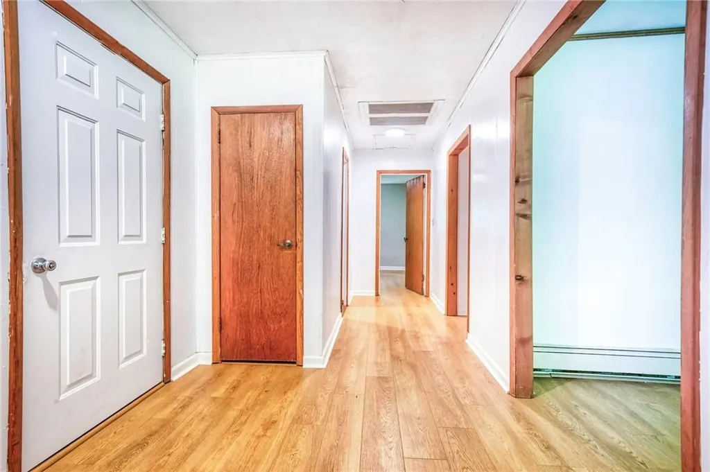 15 Cook Lane Gardiner NY 12525