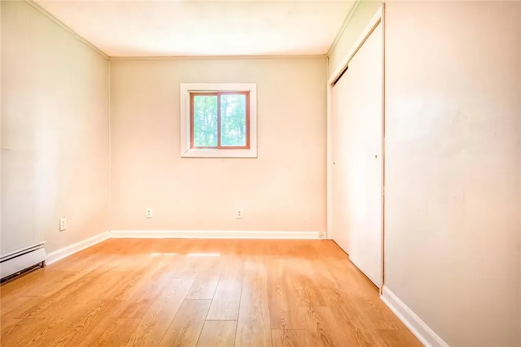 15 Cook Lane Gardiner NY 12525