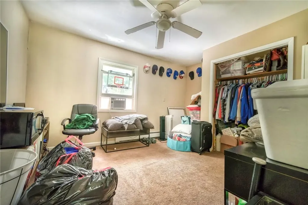 15 Cook Lane Gardiner NY 12525
