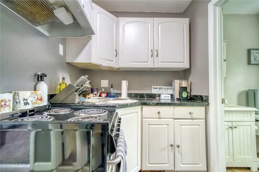 15 Cook Lane Gardiner NY 12525