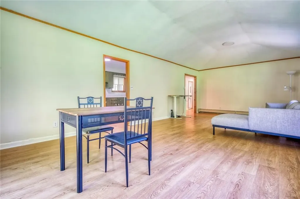 15 Cook Lane Gardiner NY 12525
