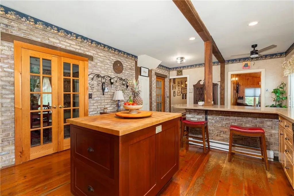 1199 State Route 208 Wallkill NY 12589