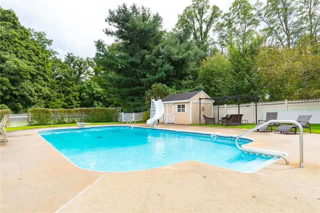 1199 State Route 208 Wallkill NY 12589