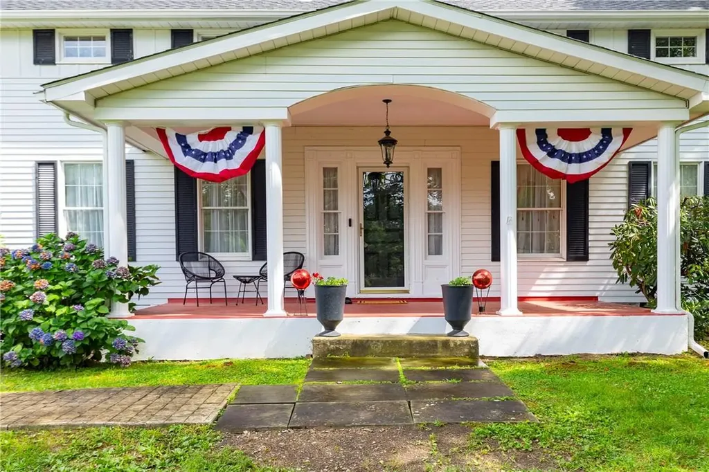 1199 State Route 208 Wallkill NY 12589
