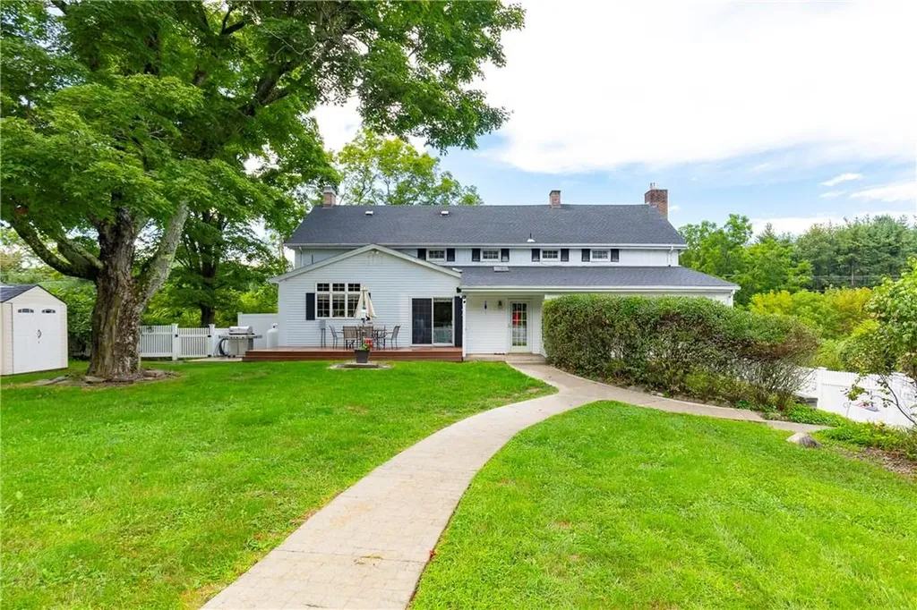 1199 State Route 208 Wallkill NY 12589