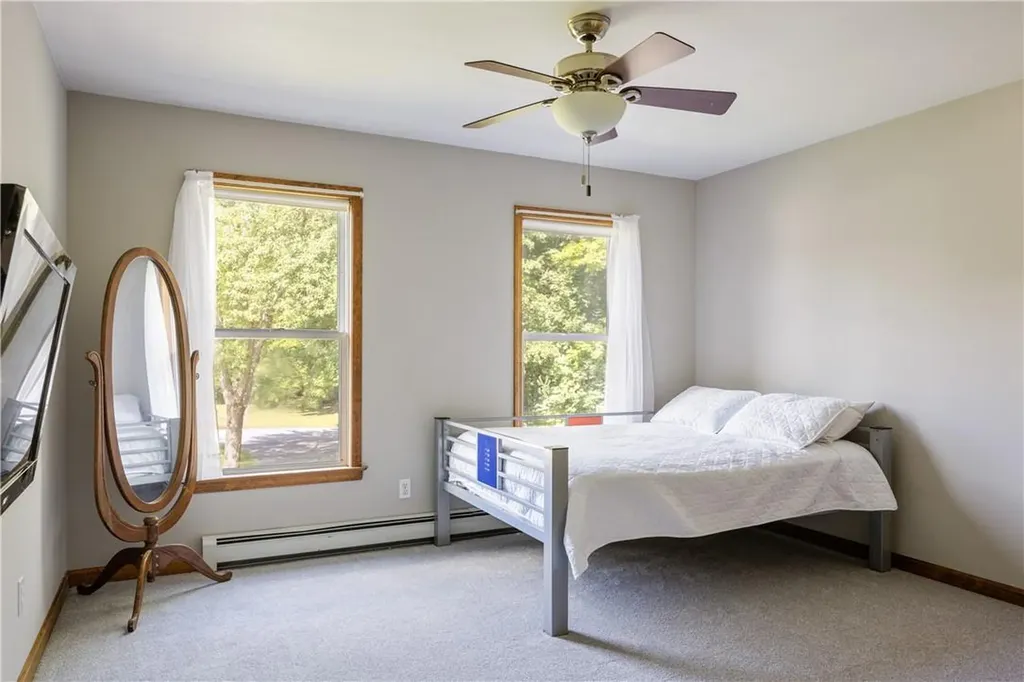8 Zipser Lane Red Hook NY 12571