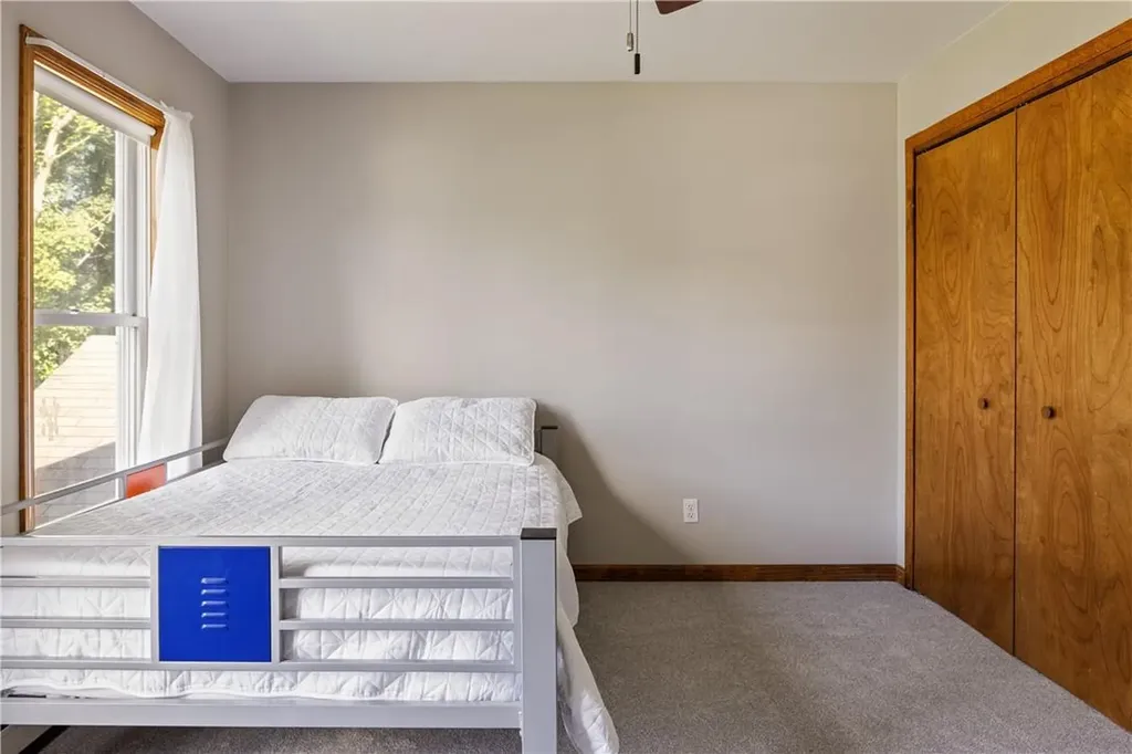 8 Zipser Lane Red Hook NY 12571