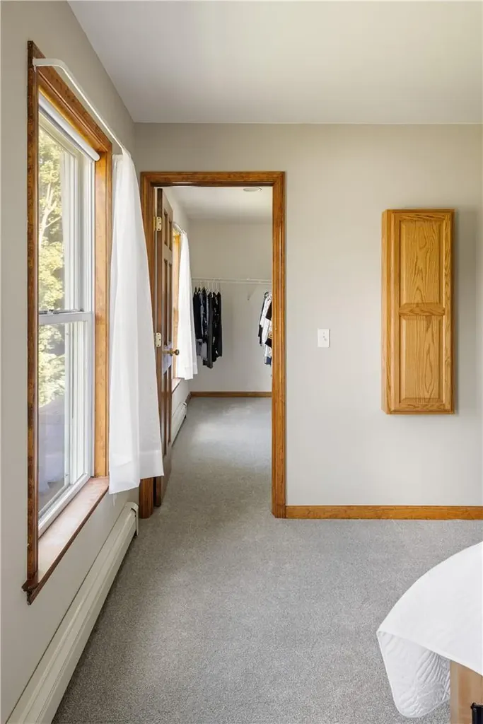 8 Zipser Lane Red Hook NY 12571