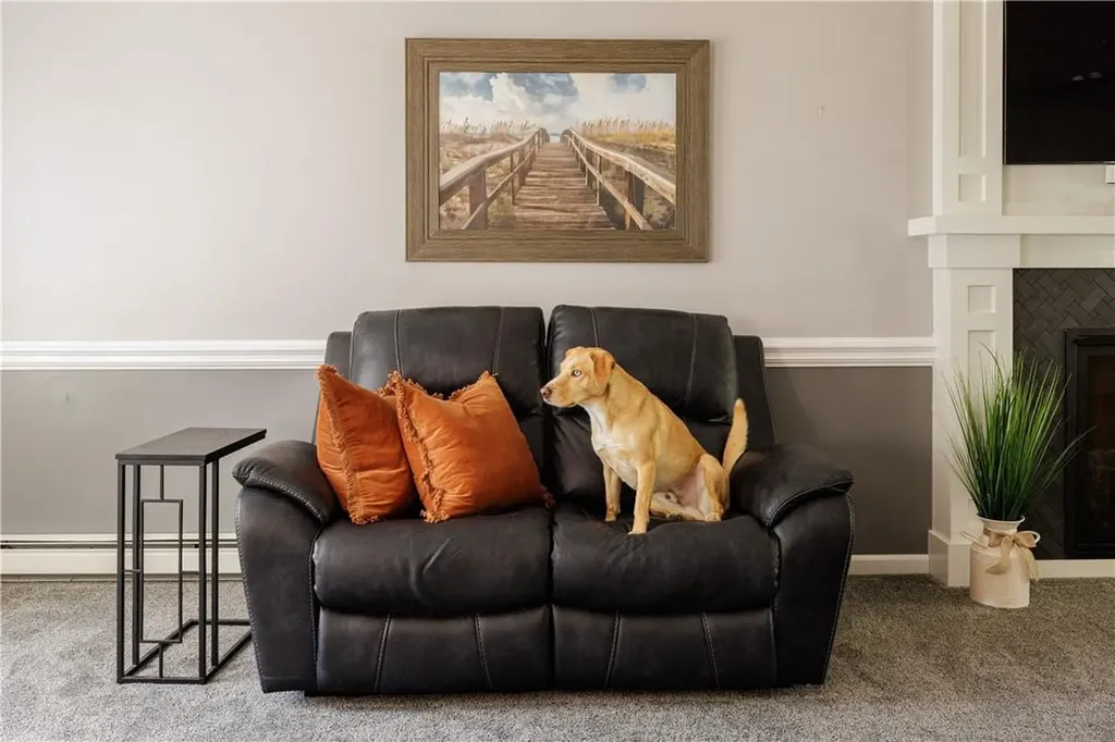 8 Zipser Lane Red Hook NY 12571