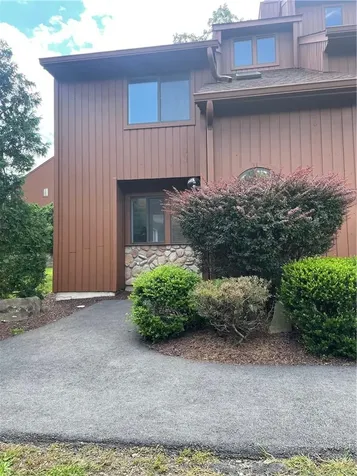 241 Panorama Court Poughkeepsie NY 12603