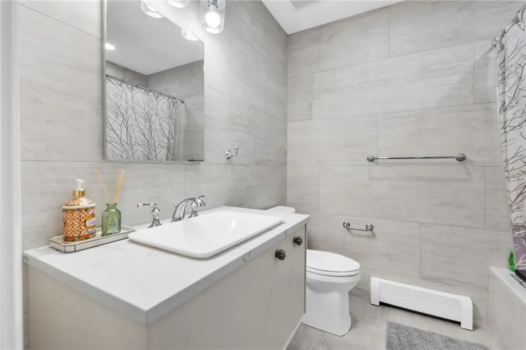237 Germonds Road West Nyack NY 10994