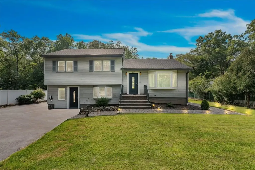 237 Germonds Road West Nyack NY 10994