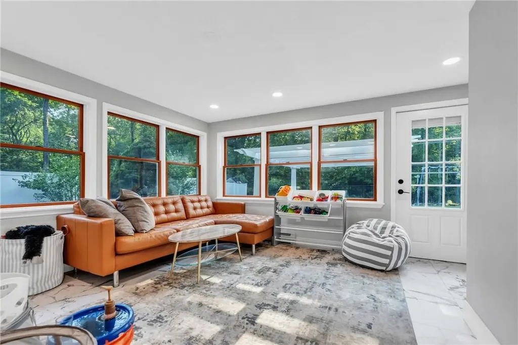 237 Germonds Road West Nyack NY 10994