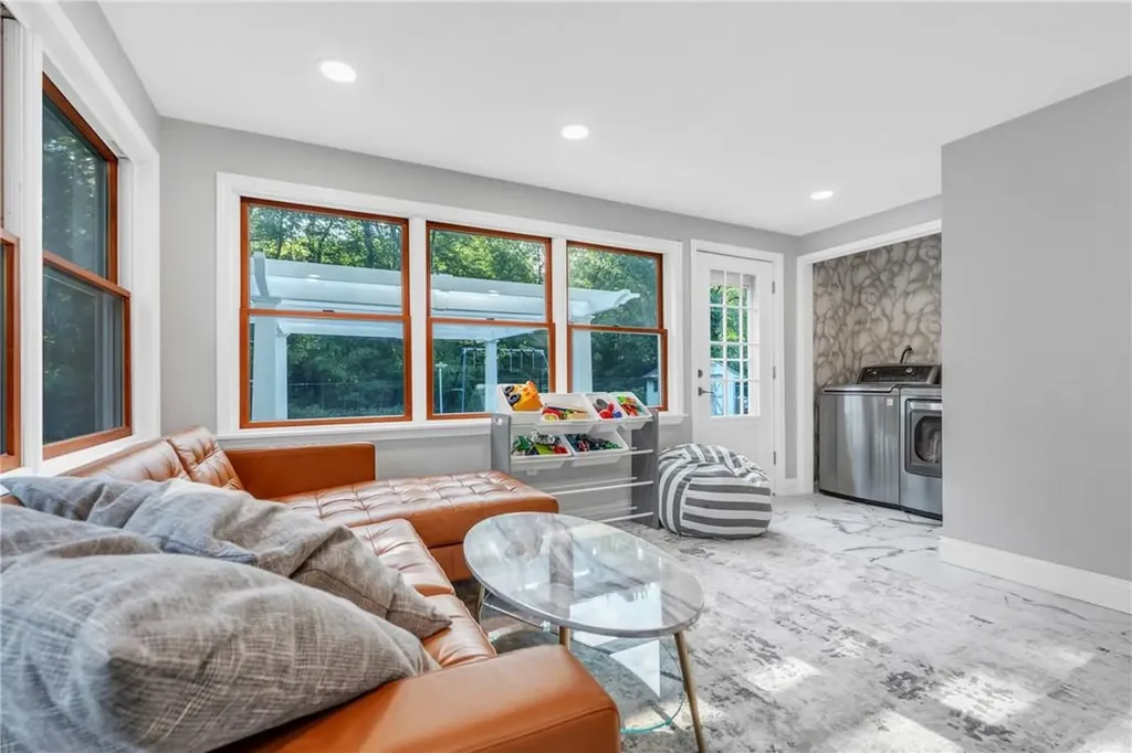 237 Germonds Road West Nyack NY 10994