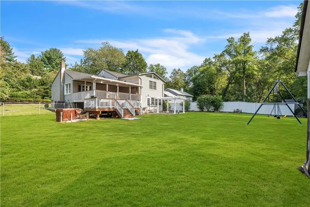 237 Germonds Road West Nyack NY 10994