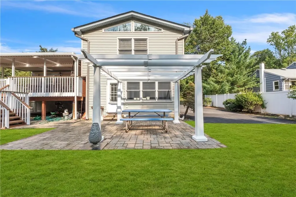 237 Germonds Road West Nyack NY 10994