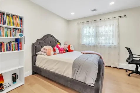 237 Germonds Road West Nyack NY 10994