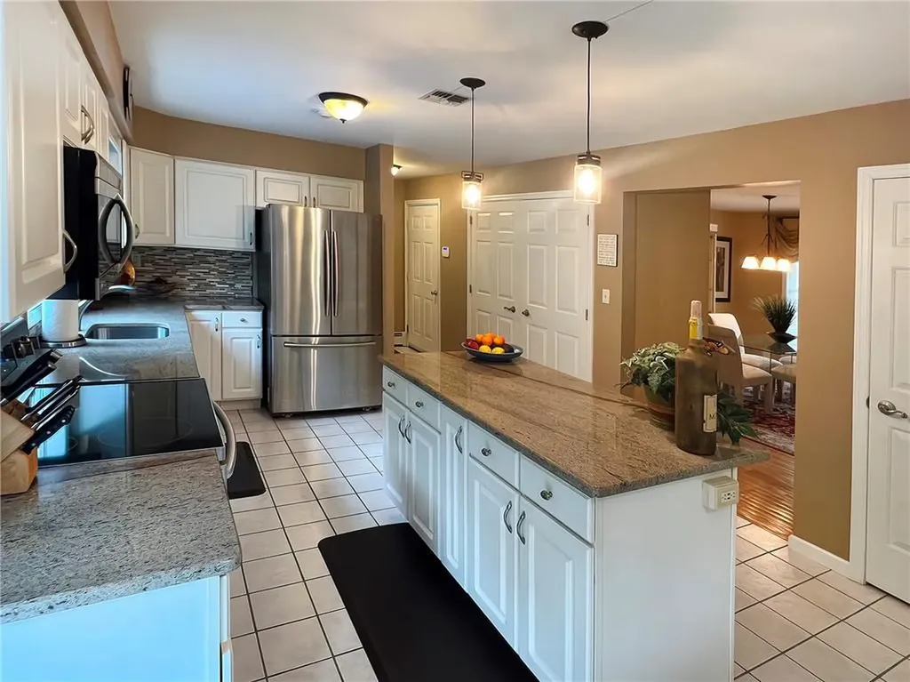 60 Rose Ann Lane Chester NY 10918