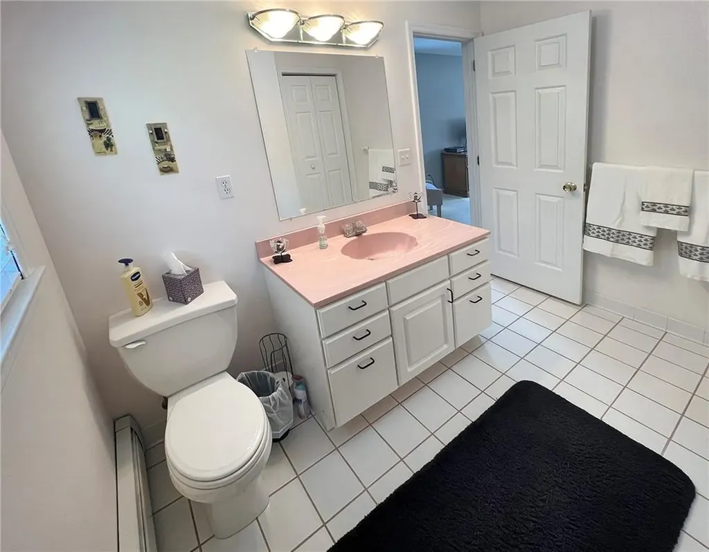 60 Rose Ann Lane Chester NY 10918