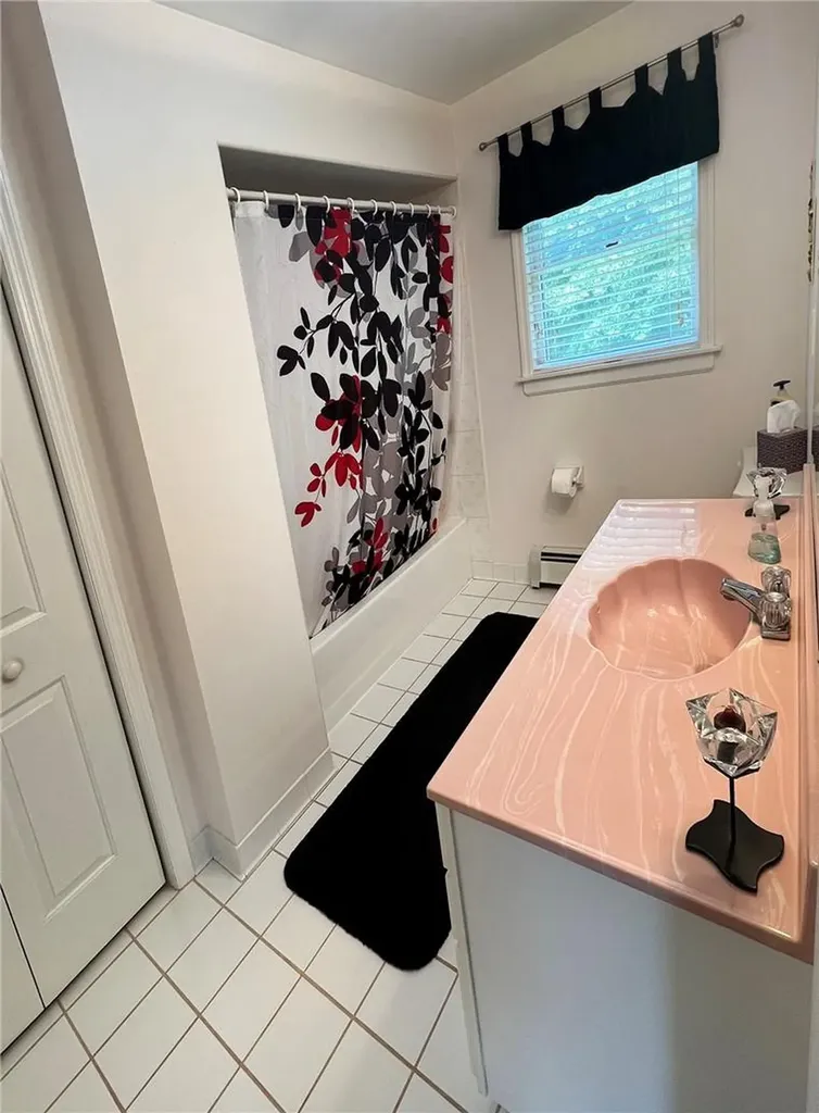 60 Rose Ann Lane Chester NY 10918