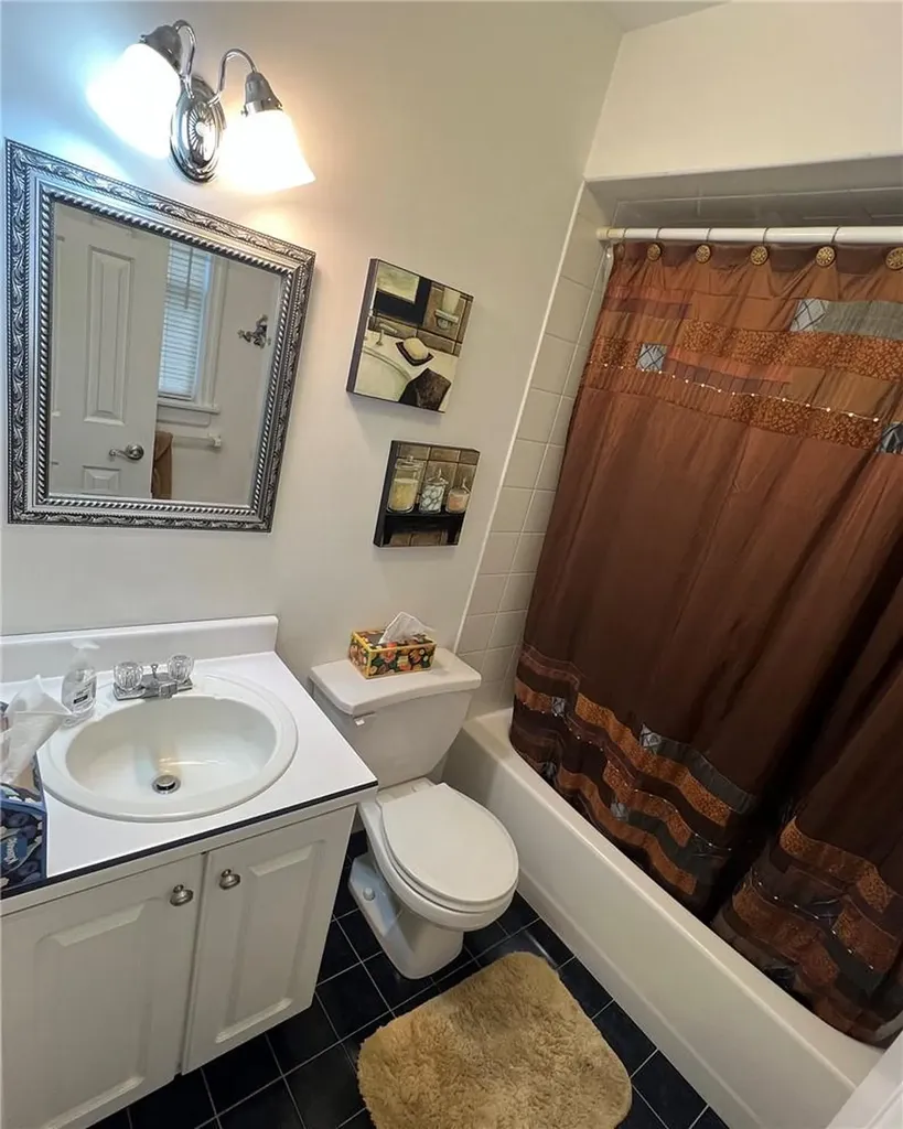 60 Rose Ann Lane Chester NY 10918