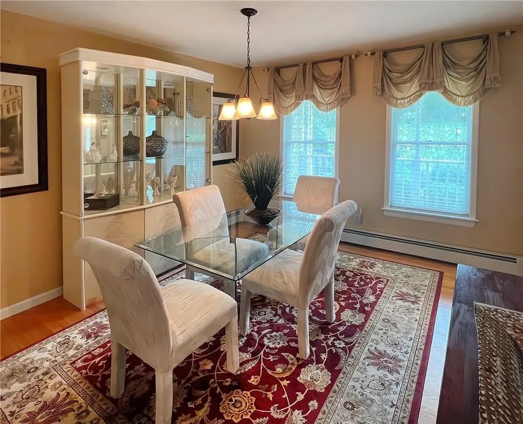 60 Rose Ann Lane Chester NY 10918