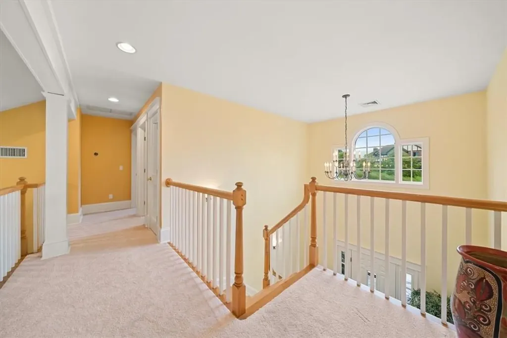 27 Noble Hill Drive Poughquag NY 12570