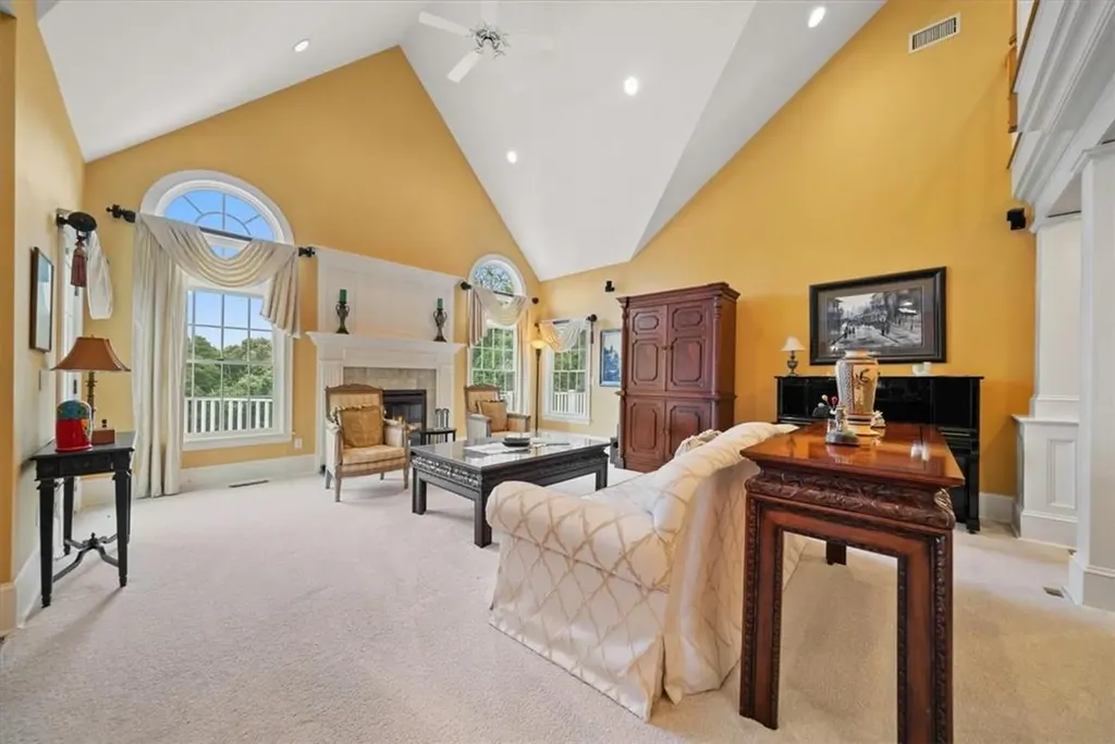 27 Noble Hill Drive Poughquag NY 12570