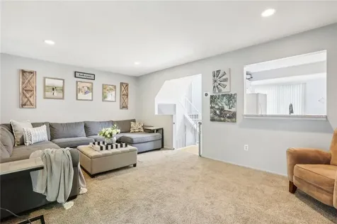 251 Treetop Circle Nanuet NY 10954