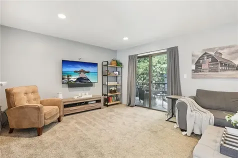 251 Treetop Circle Nanuet NY 10954