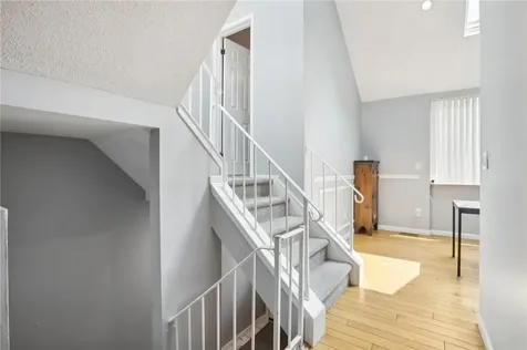 251 Treetop Circle Nanuet NY 10954