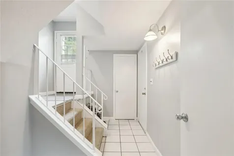 251 Treetop Circle Nanuet NY 10954