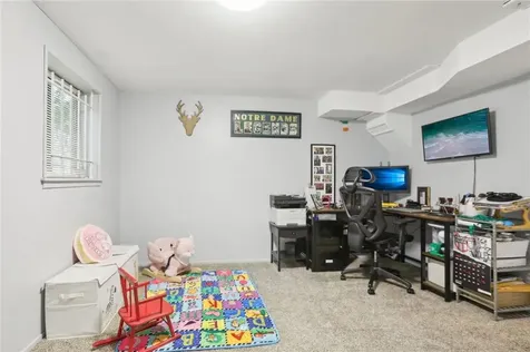 251 Treetop Circle Nanuet NY 10954