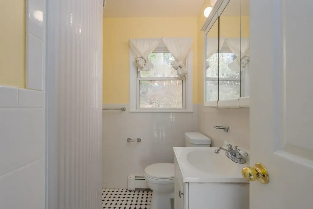 11 Cedar Street Valhalla NY 10595