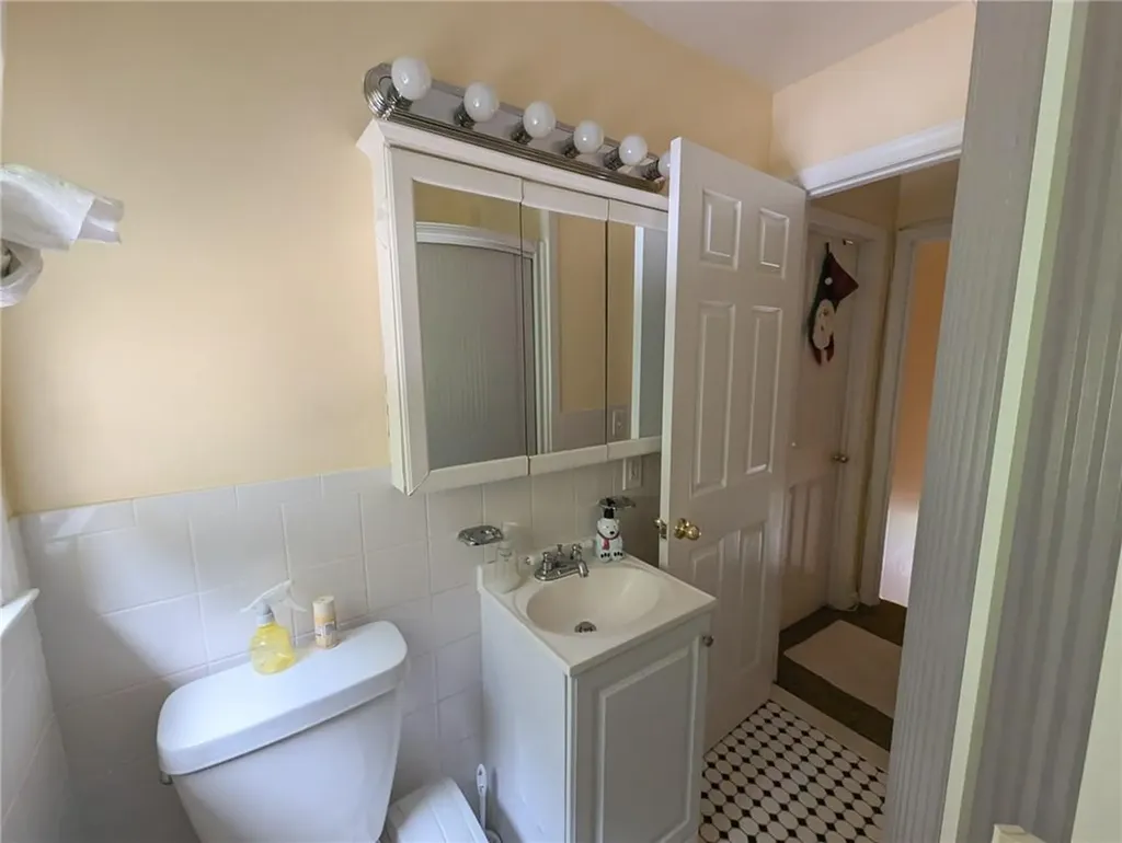 11 Cedar Street Valhalla NY 10595